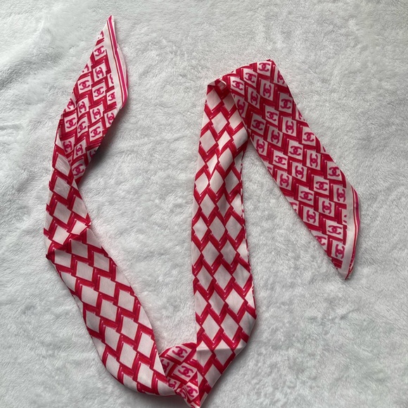 Colorful Patterned Silk Scarf Collection - Picture 3 of 6